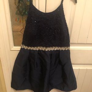 Chic Dark Blue Knee Length Homecoming Dress